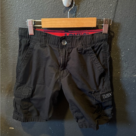 Black Kids Levi’s Cargo Shorts Size 8 - Picture 1 of 4